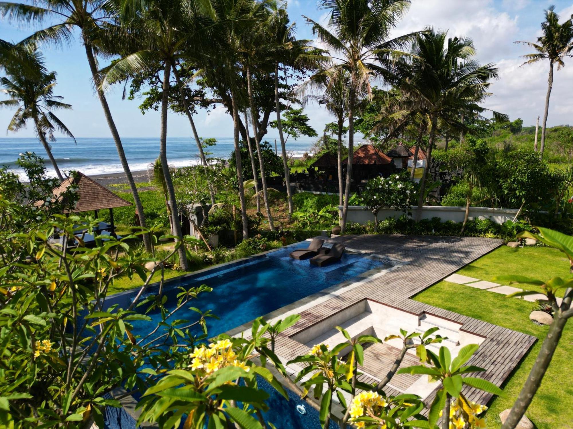 K Ko Surf Village At Keramas Lebih Exterior photo