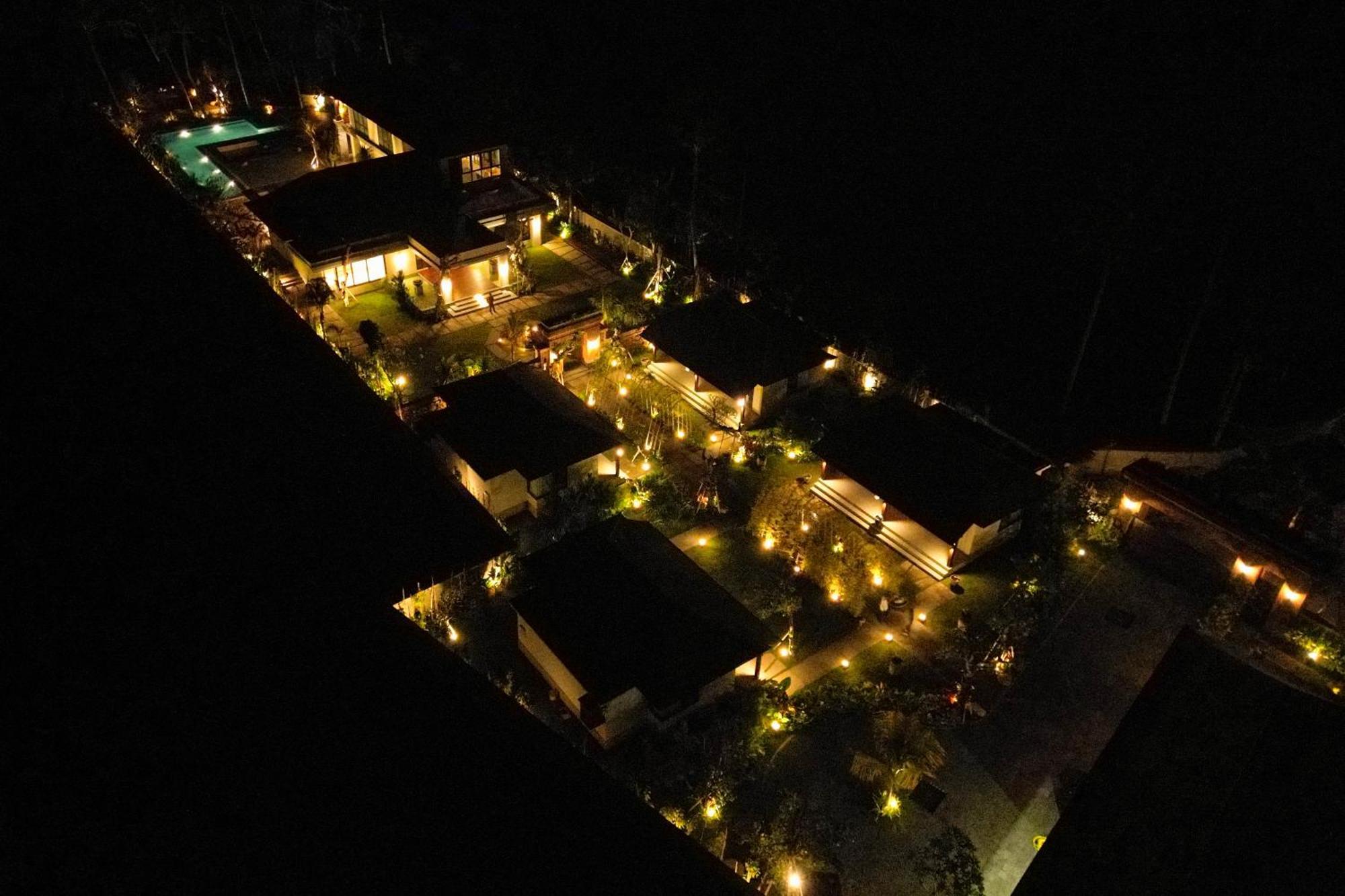 K Ko Surf Village At Keramas Lebih Exterior photo