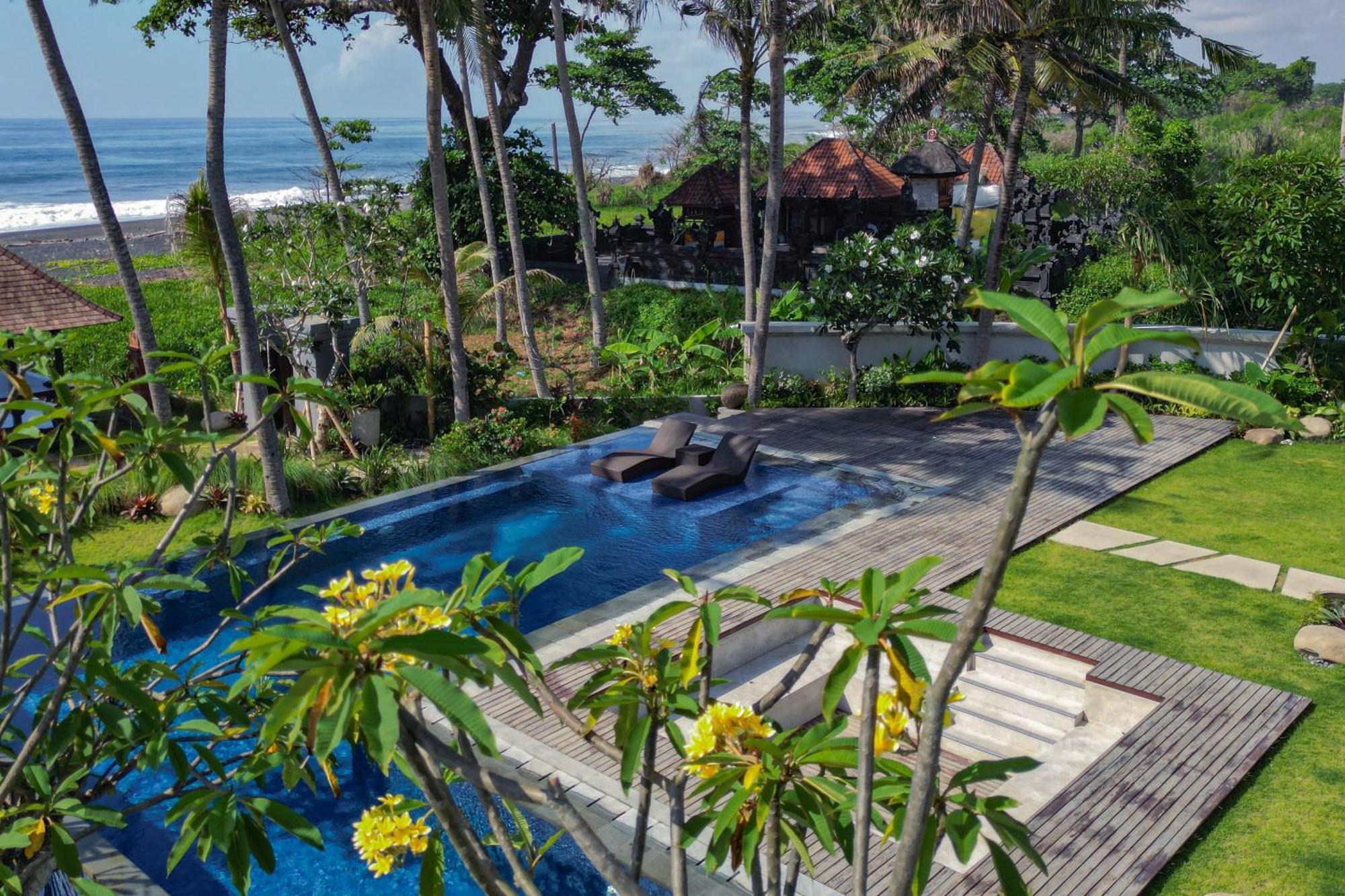 K Ko Surf Village At Keramas Lebih Exterior photo