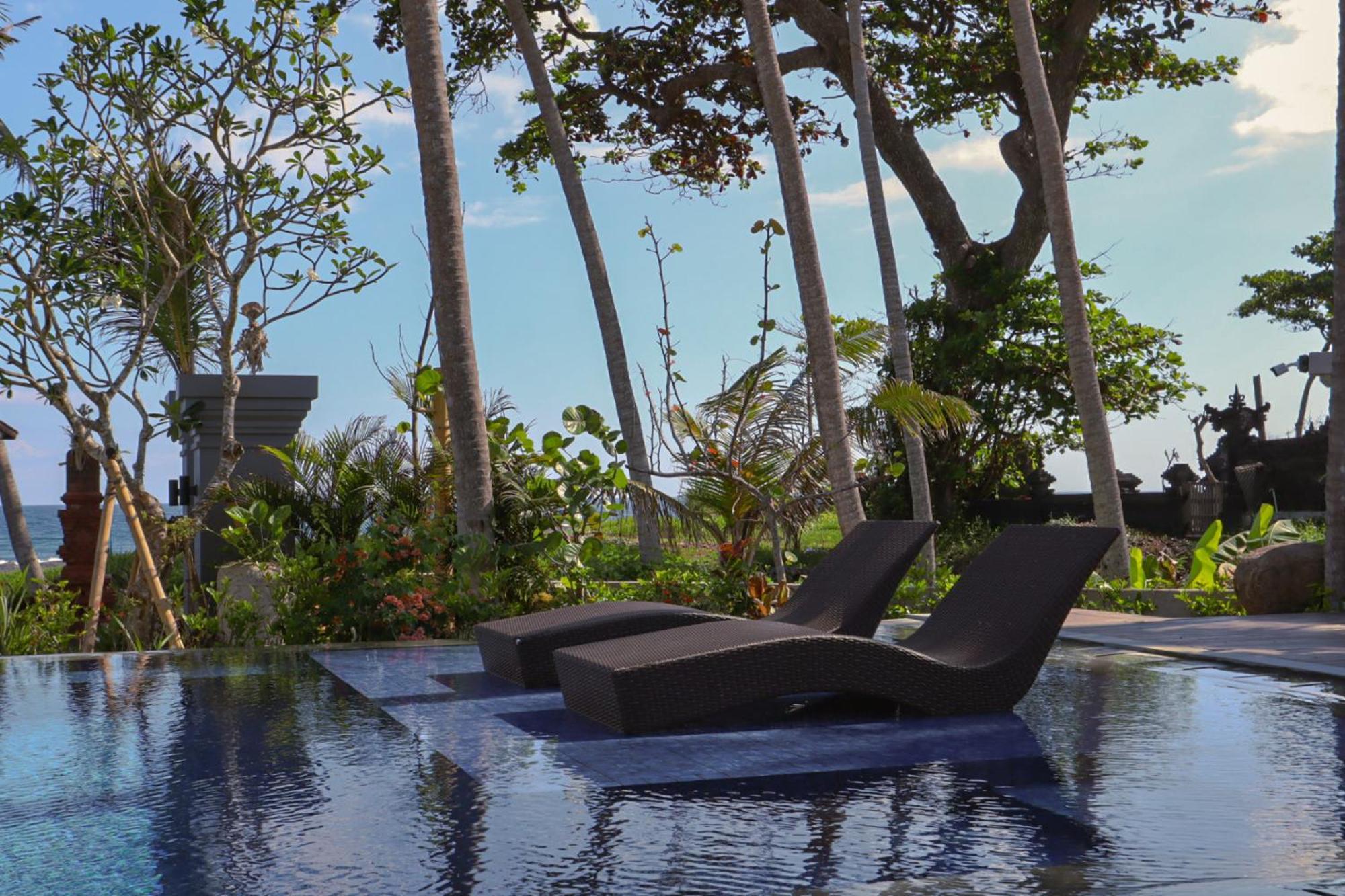 K Ko Surf Village At Keramas Lebih Exterior photo