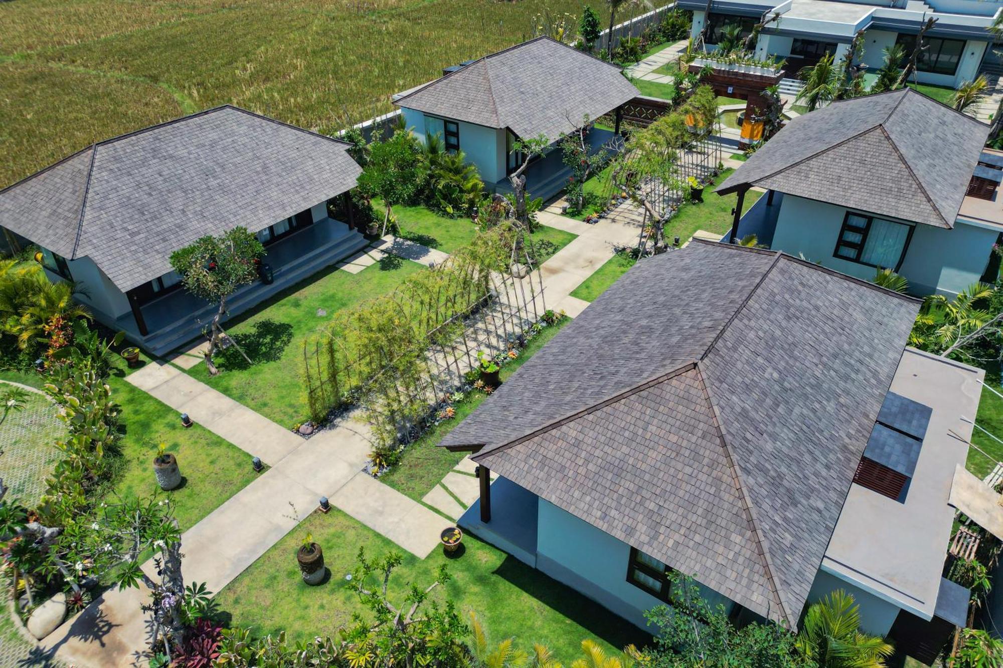 K Ko Surf Village At Keramas Lebih Exterior photo
